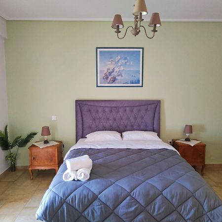Athevillas Antonis Mina Bagian luar foto