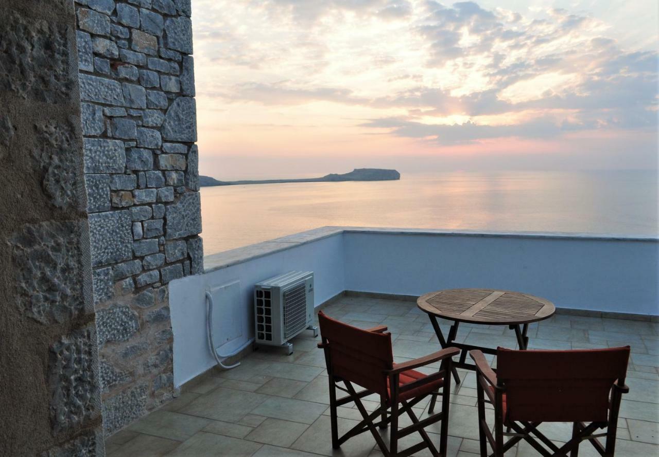 Athevillas Antonis Mina Bagian luar foto